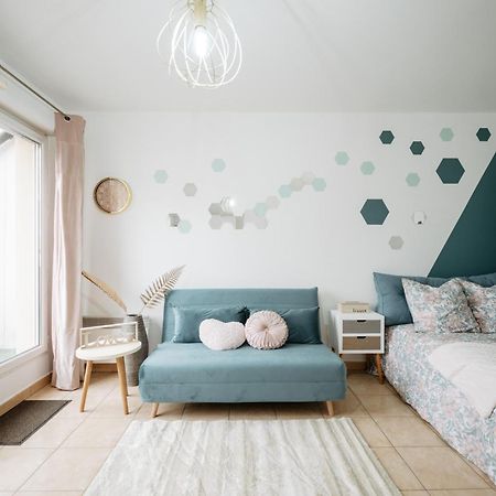 Hexa Dream Apartment Montevrain Ngoại thất bức ảnh